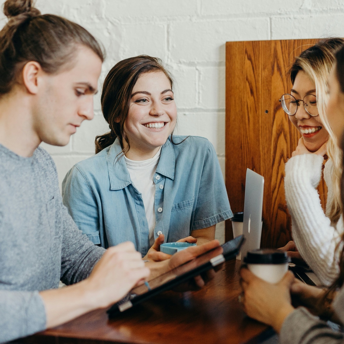 Influence of digitalization on political participation among young adults in contemporary Europe.
